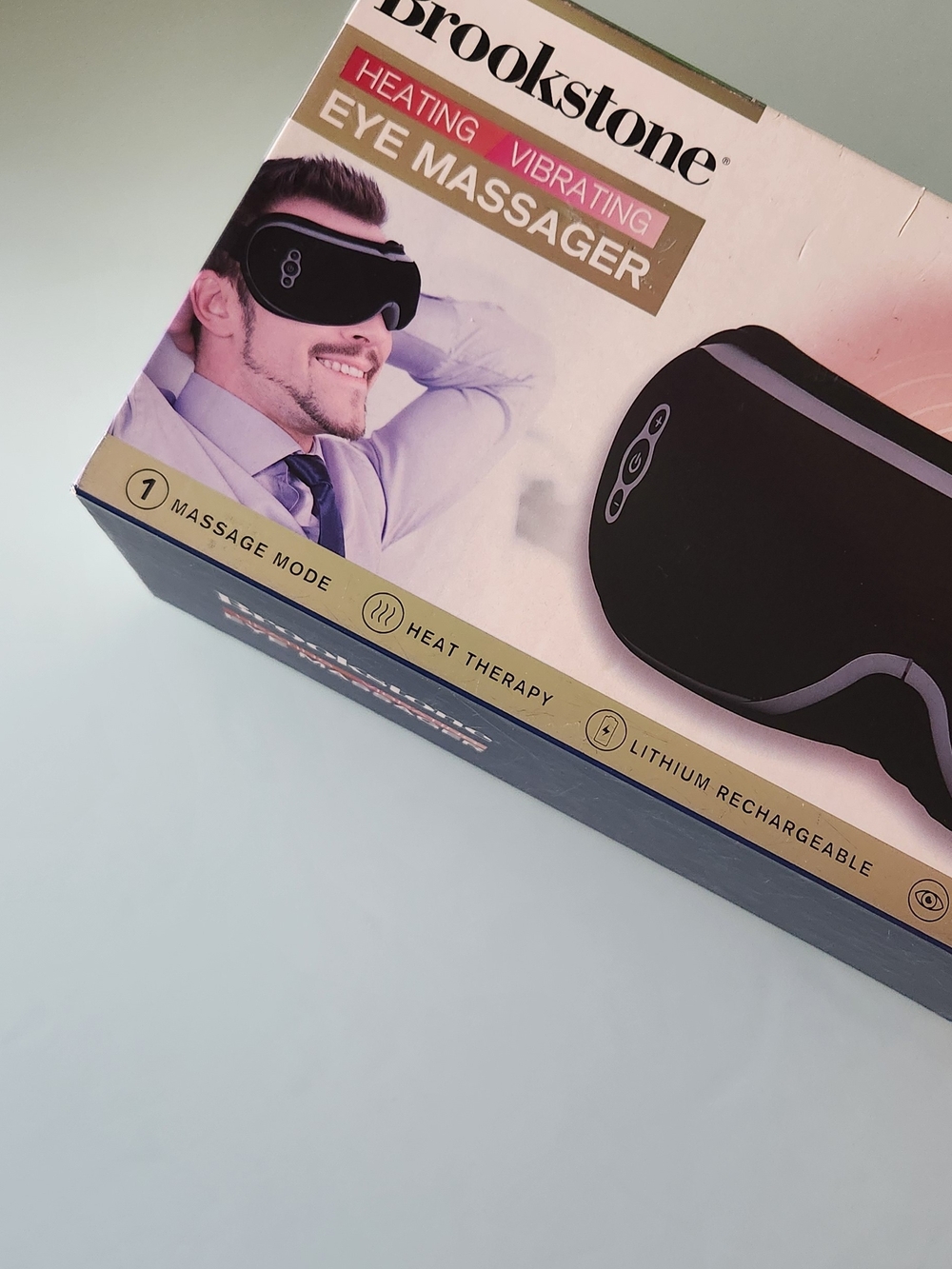 Brookstone Black Heating & Vibrating Eye Massager